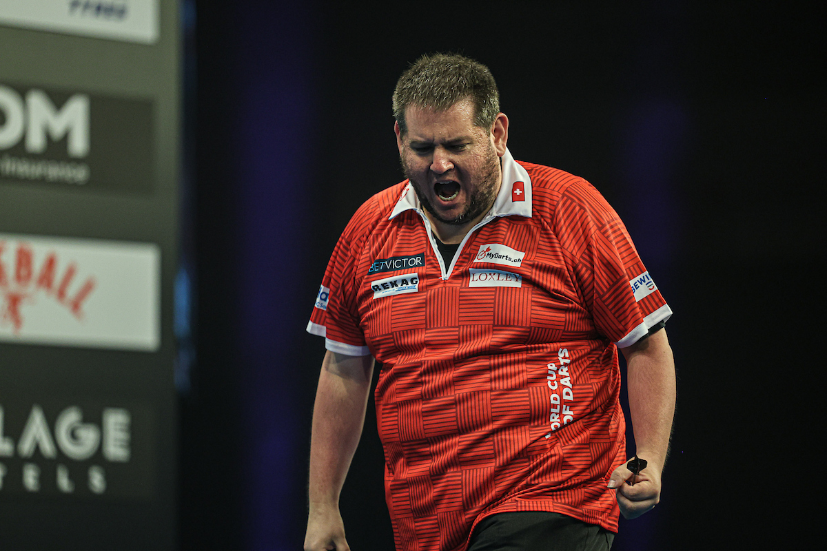 Stefan Bellmont mit dem 9-Darter