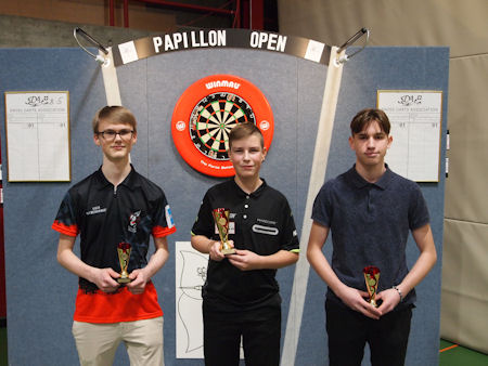 Papillon Open 2020 - Junioren Einzel: Luzi Niederhauser, Kilian Schmutz und Victor Vucic